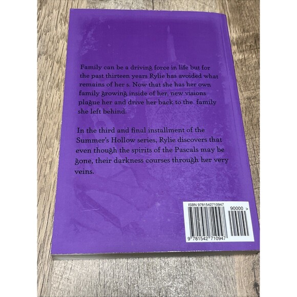 The Pascals: A Summer's Hollow Novel by Samantha Curtin (English) Paperback Book - Picture 5 of 5